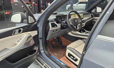 X7 (G07)
