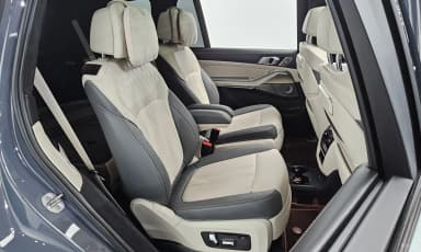 X7 (G07)