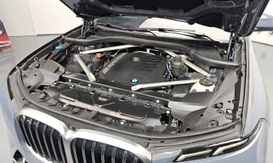 X7 (G07)