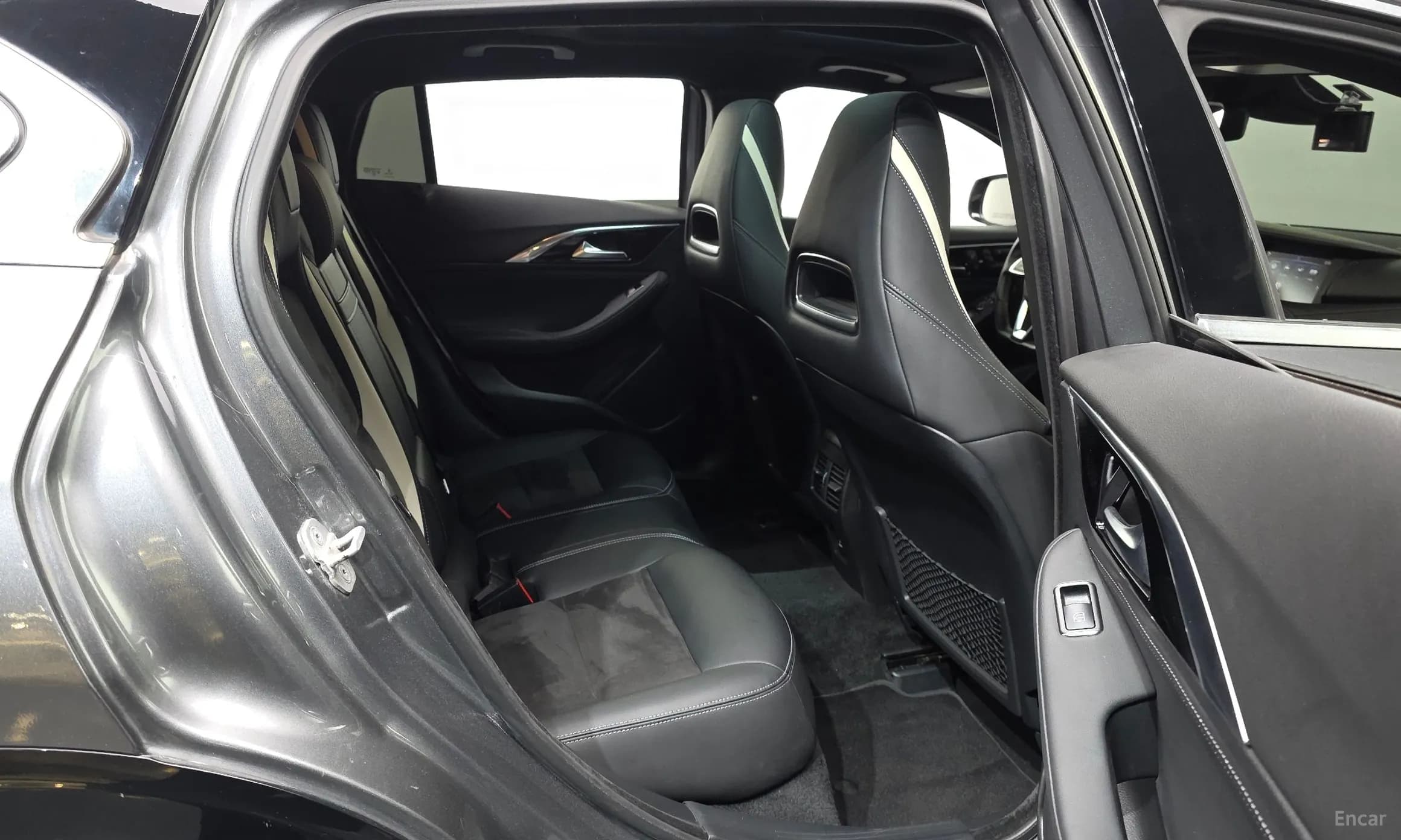 Q30
