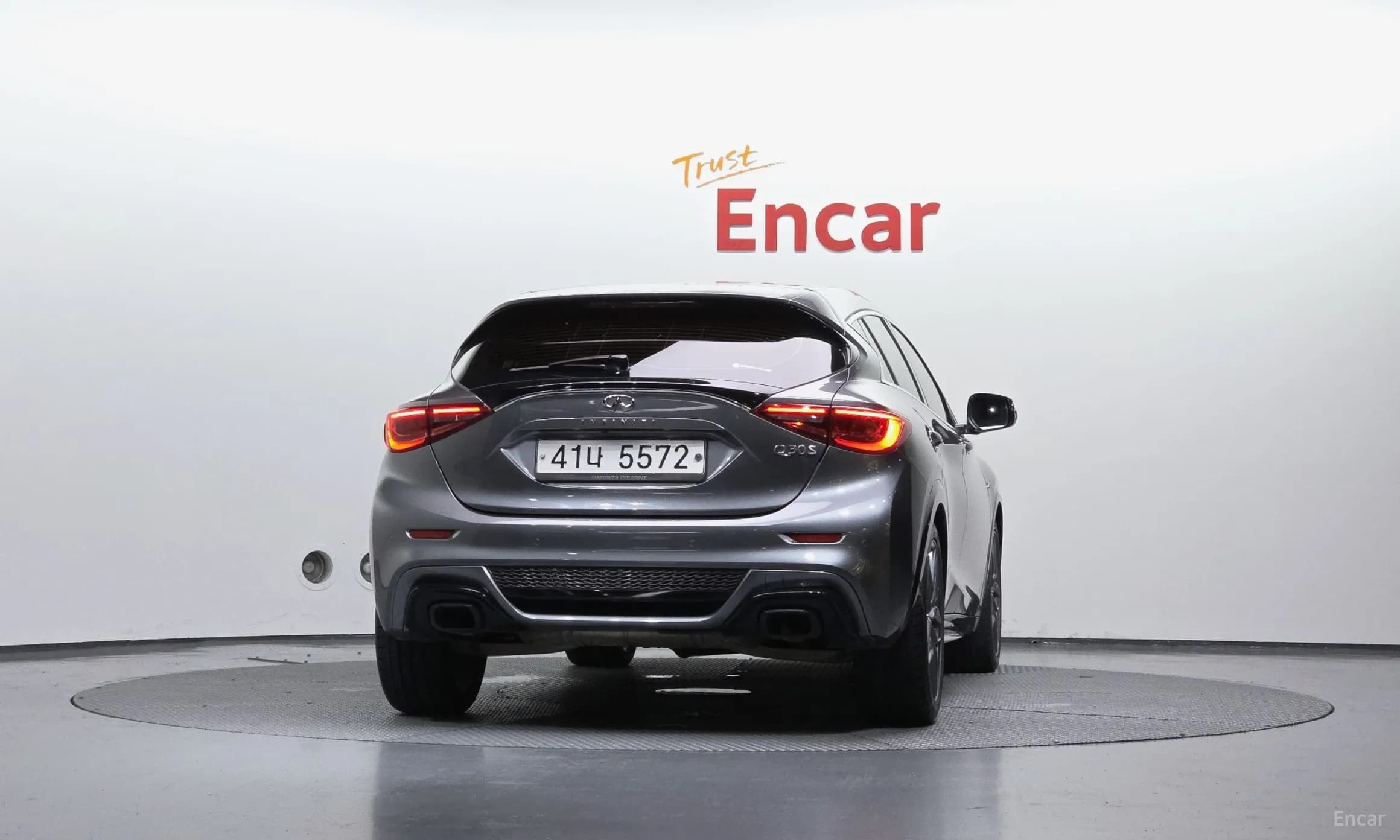 Q30