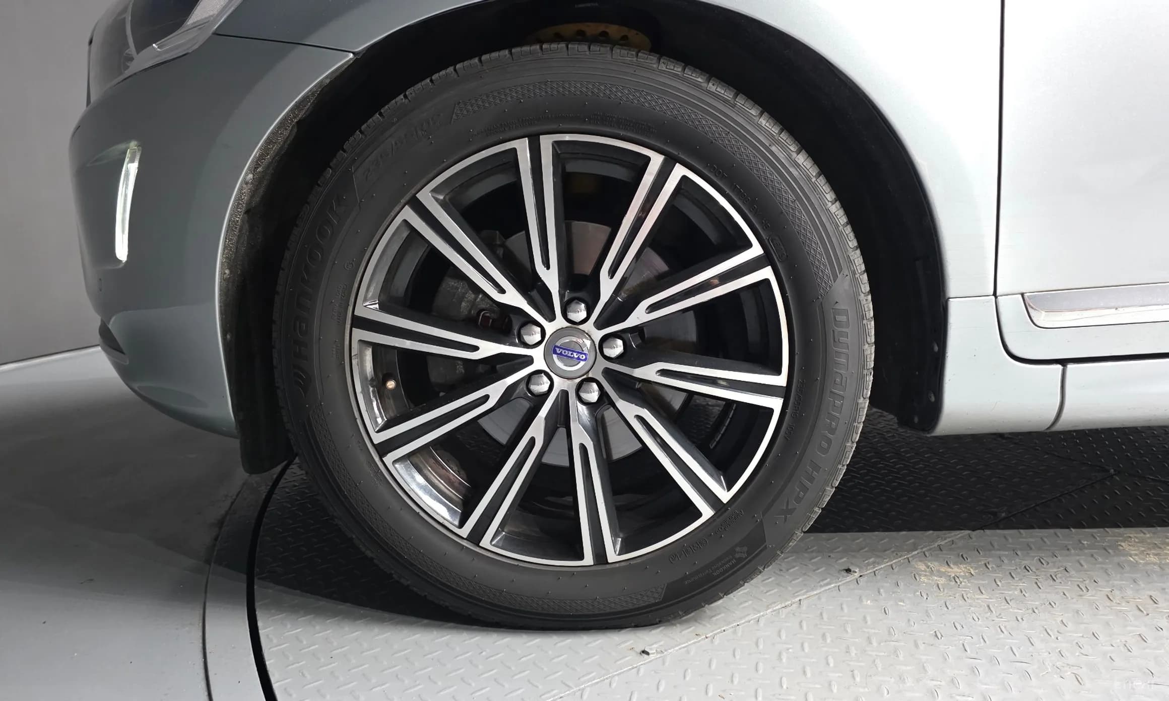 XC60