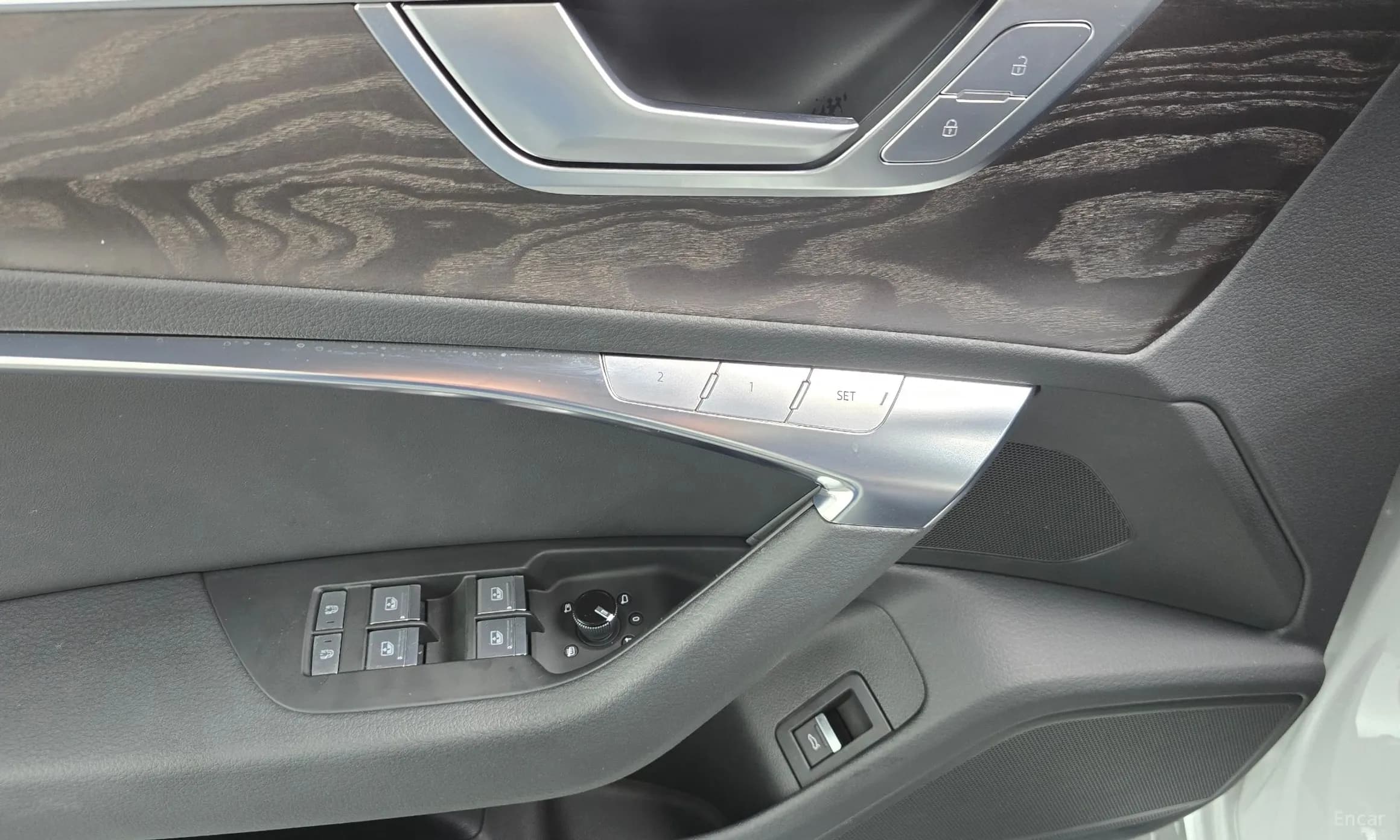 A6 (C8)
