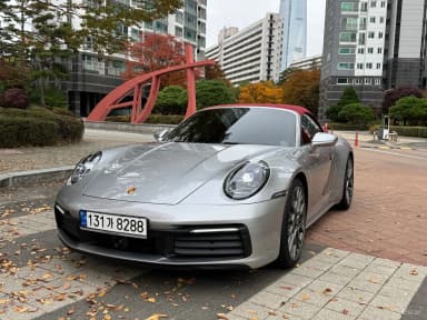 911 (992)