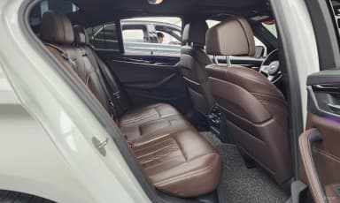 5 Series (G30)