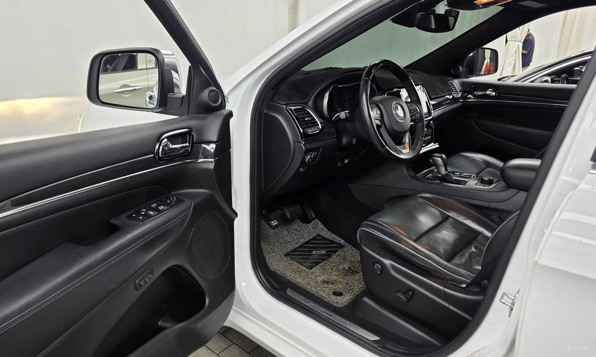 Grand Cherokee
