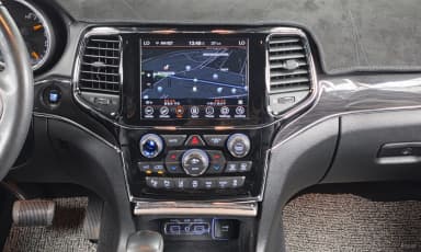 Grand Cherokee