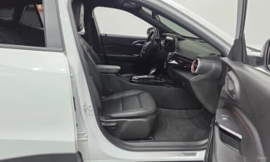 Trax Crossover