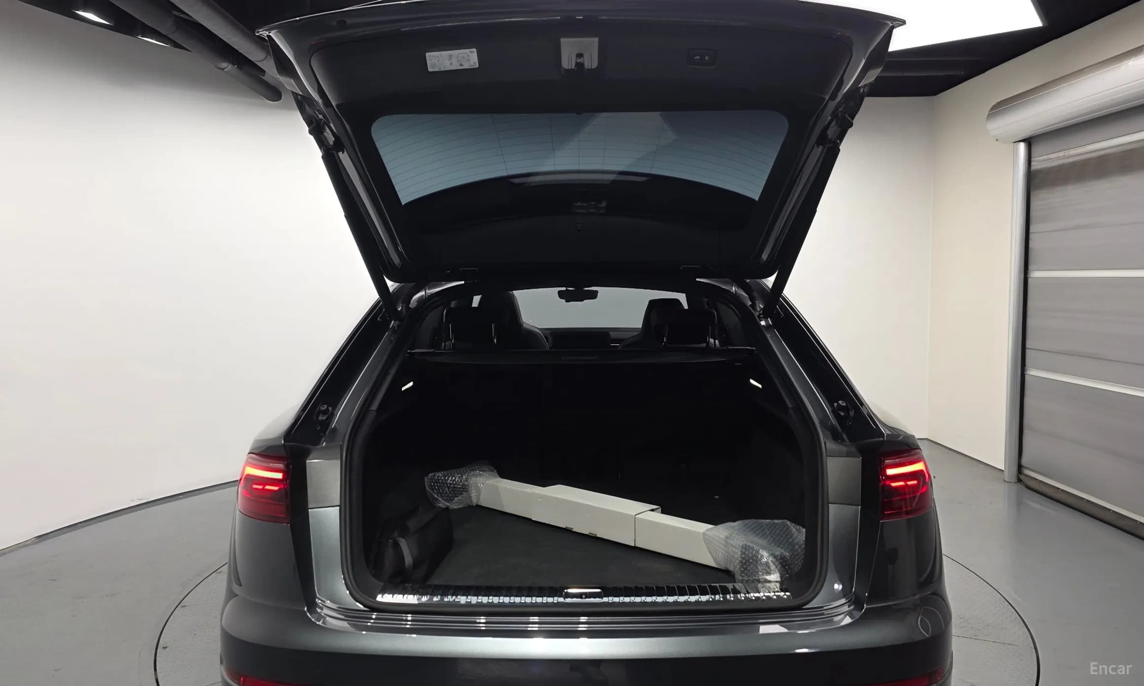 Q8 (4M)