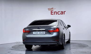 New ES300h