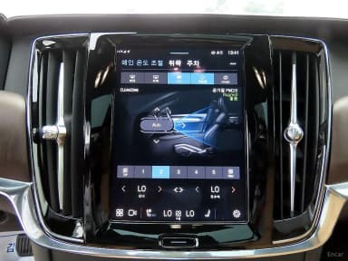 S90