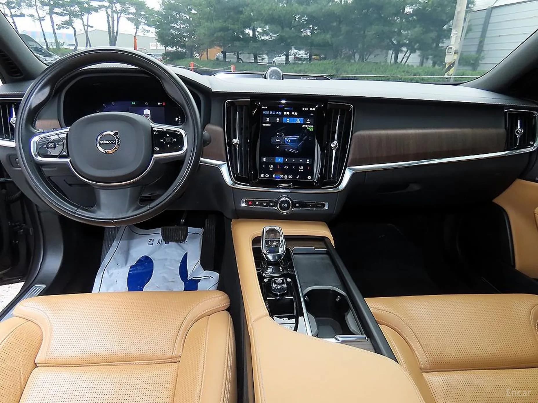 S90