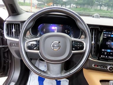 S90