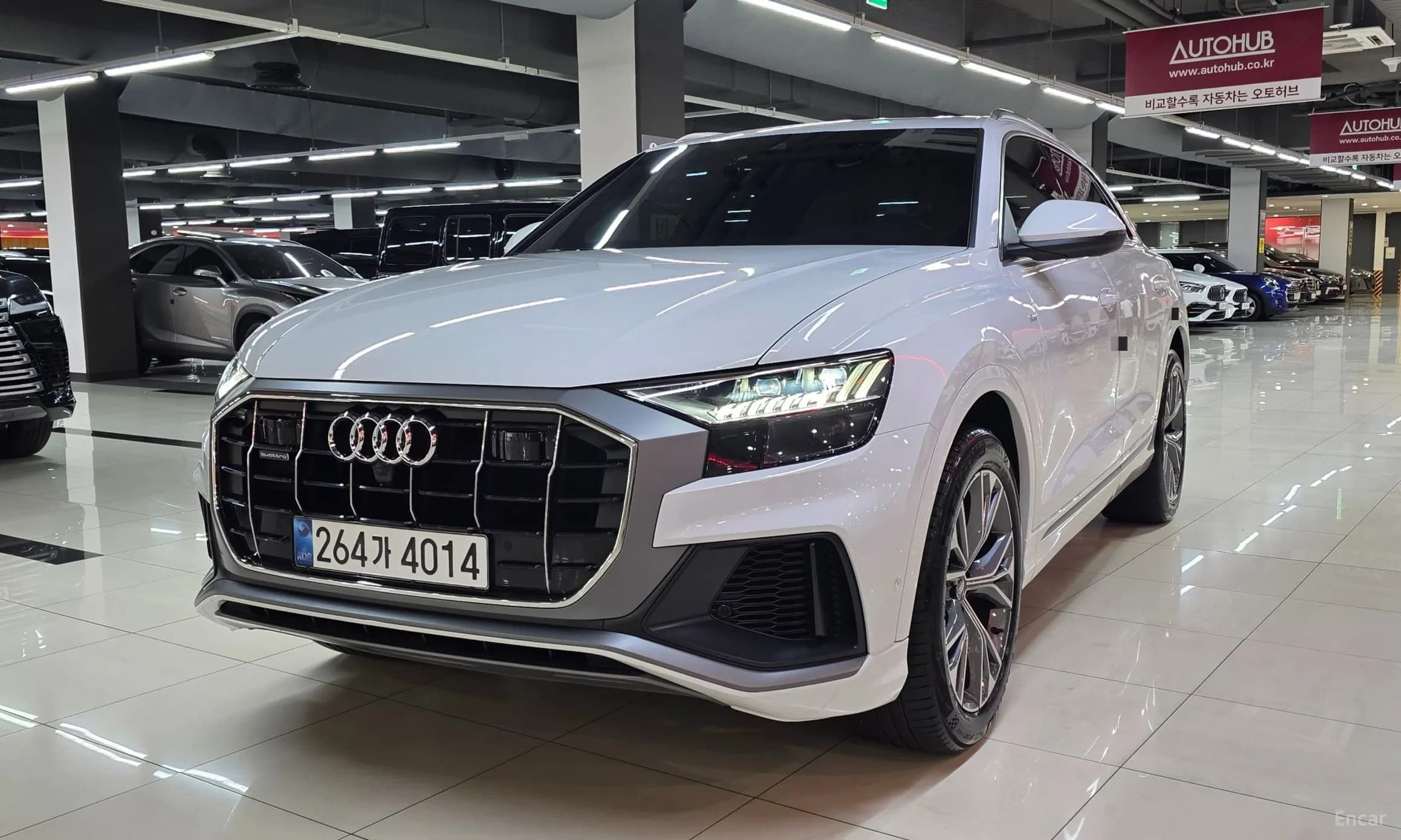 Q8 (4M)