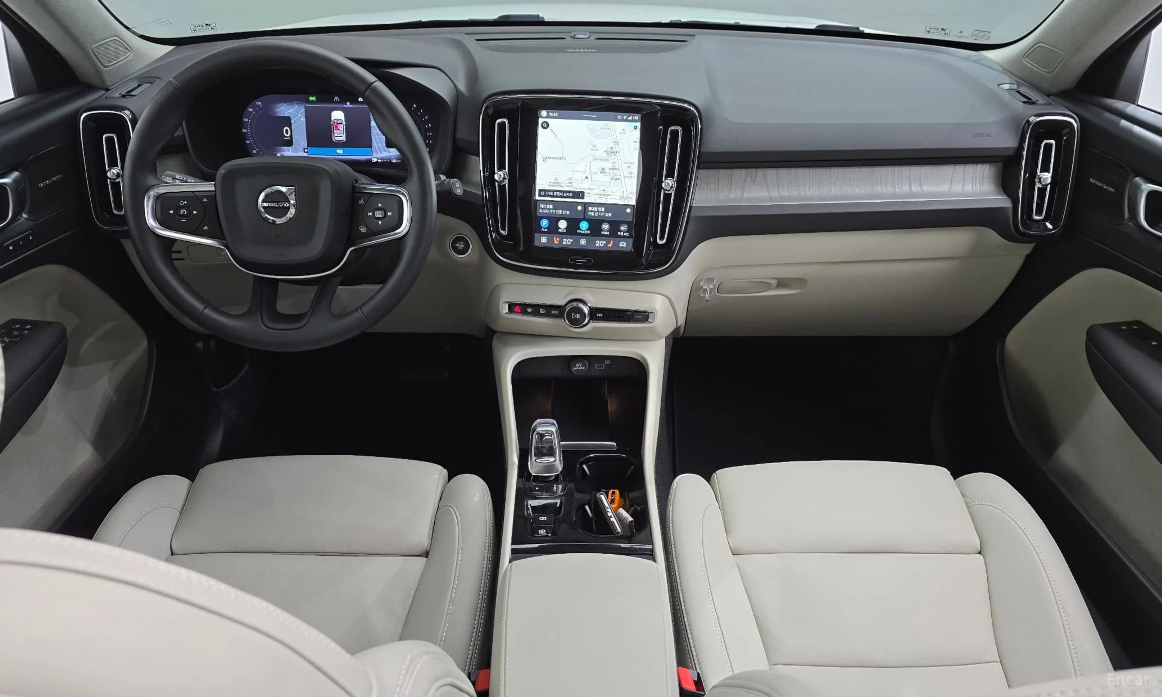 XC40