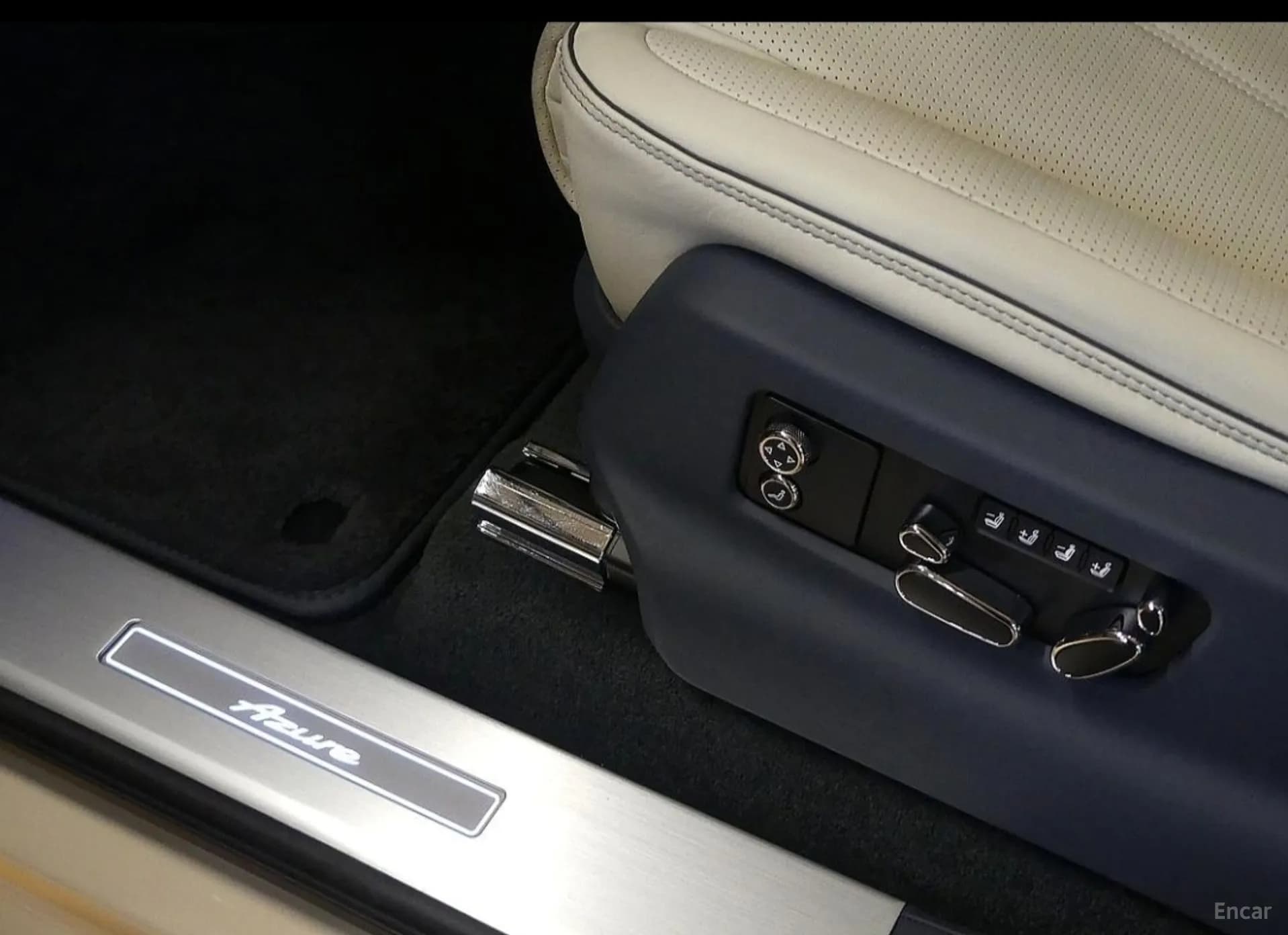 Bentayga
