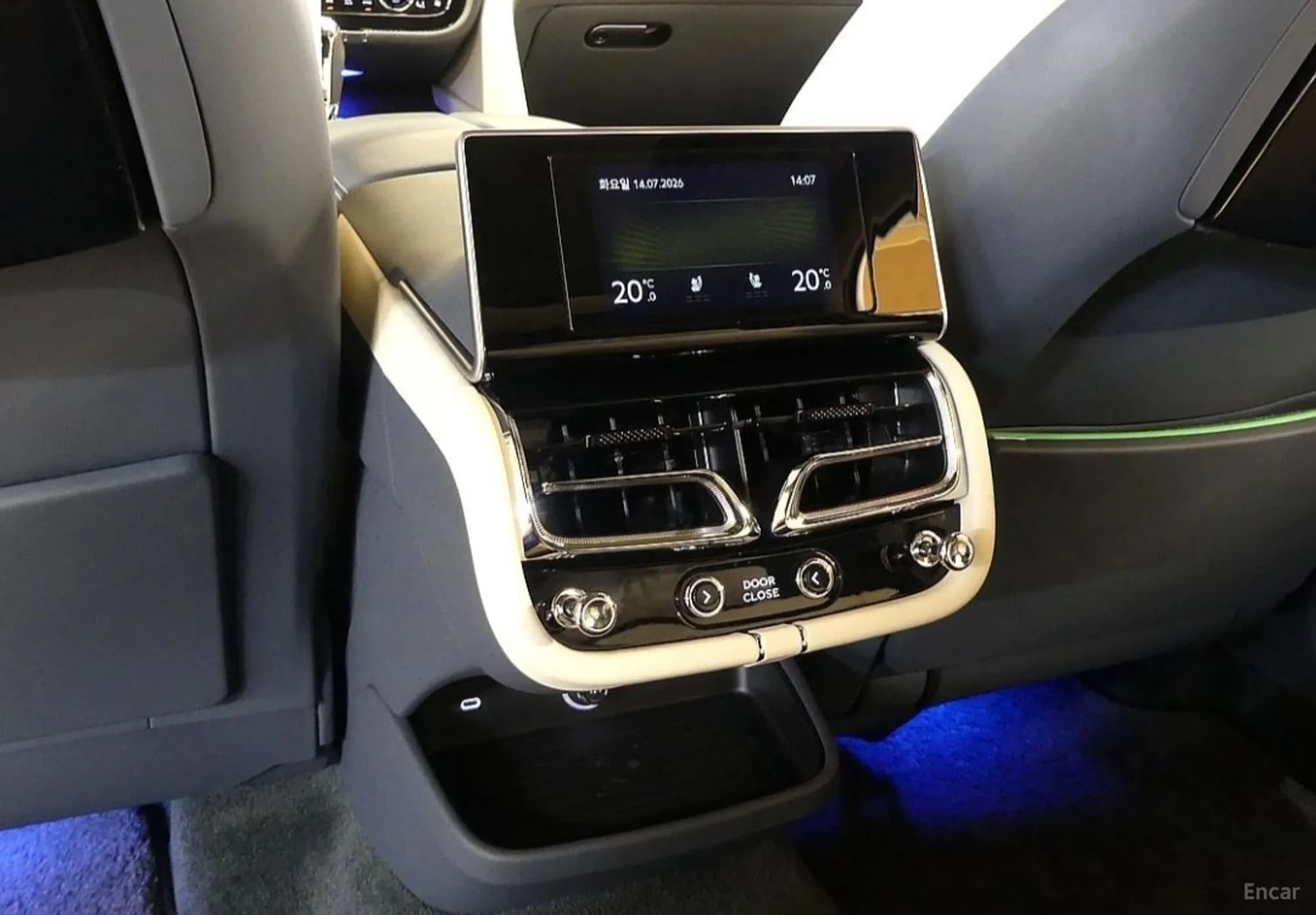 Bentayga