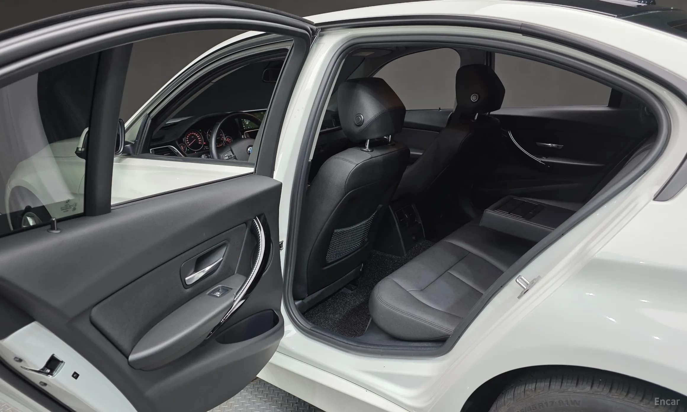 3 Series (F30)