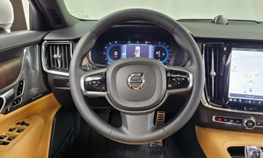 S90