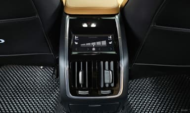 S90