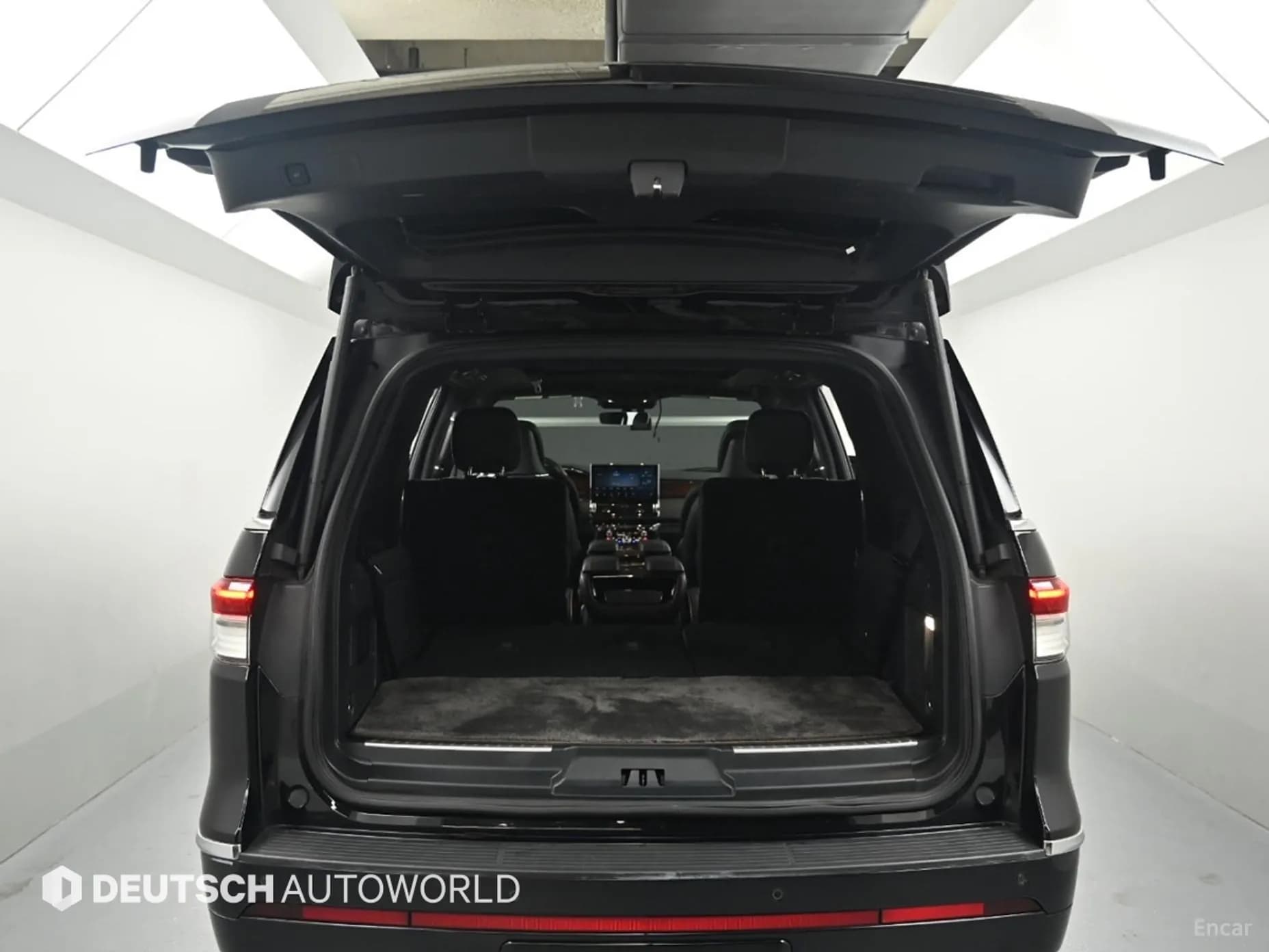 Navigator 4th generation