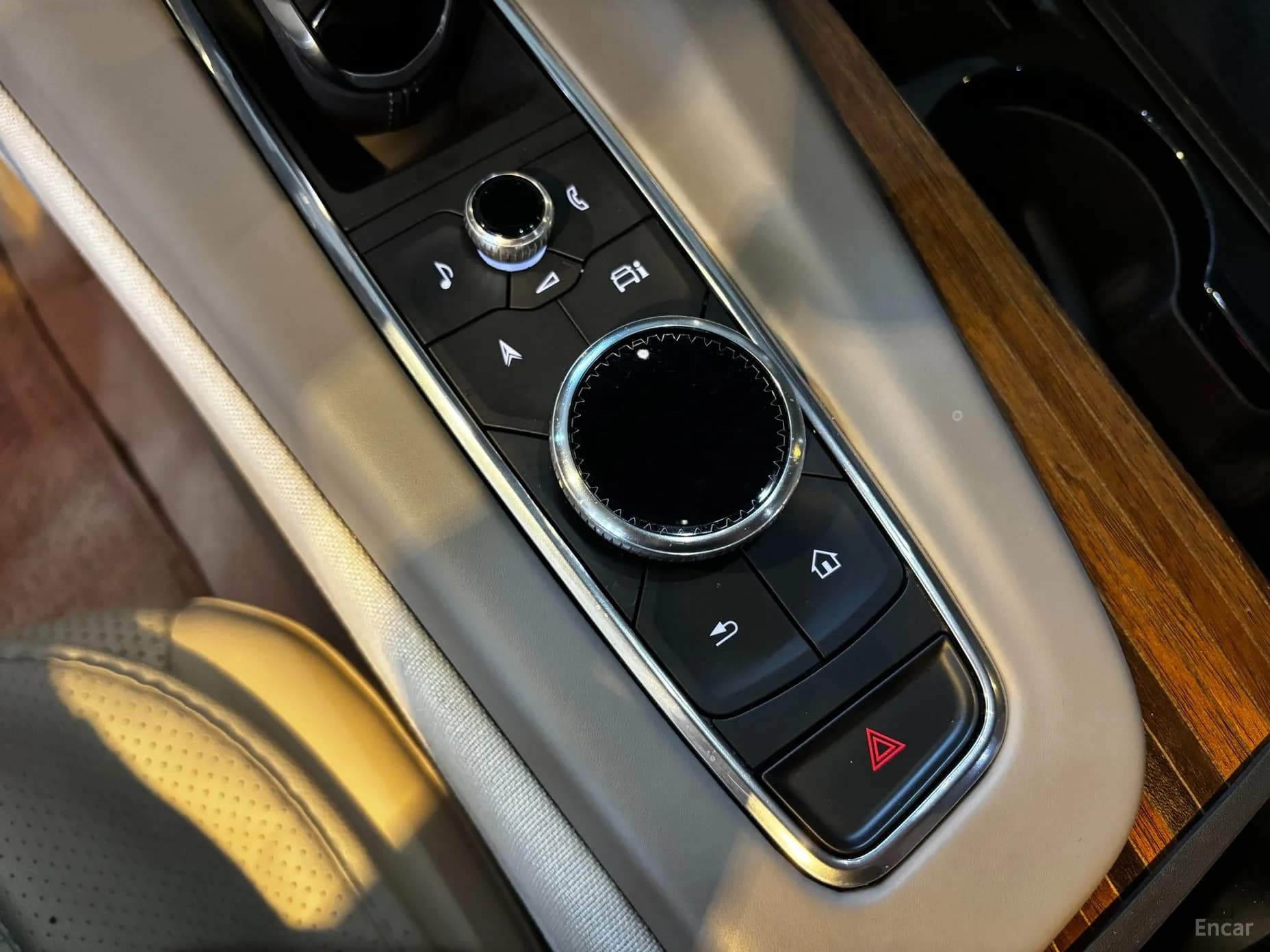 Escalade 5th Generation