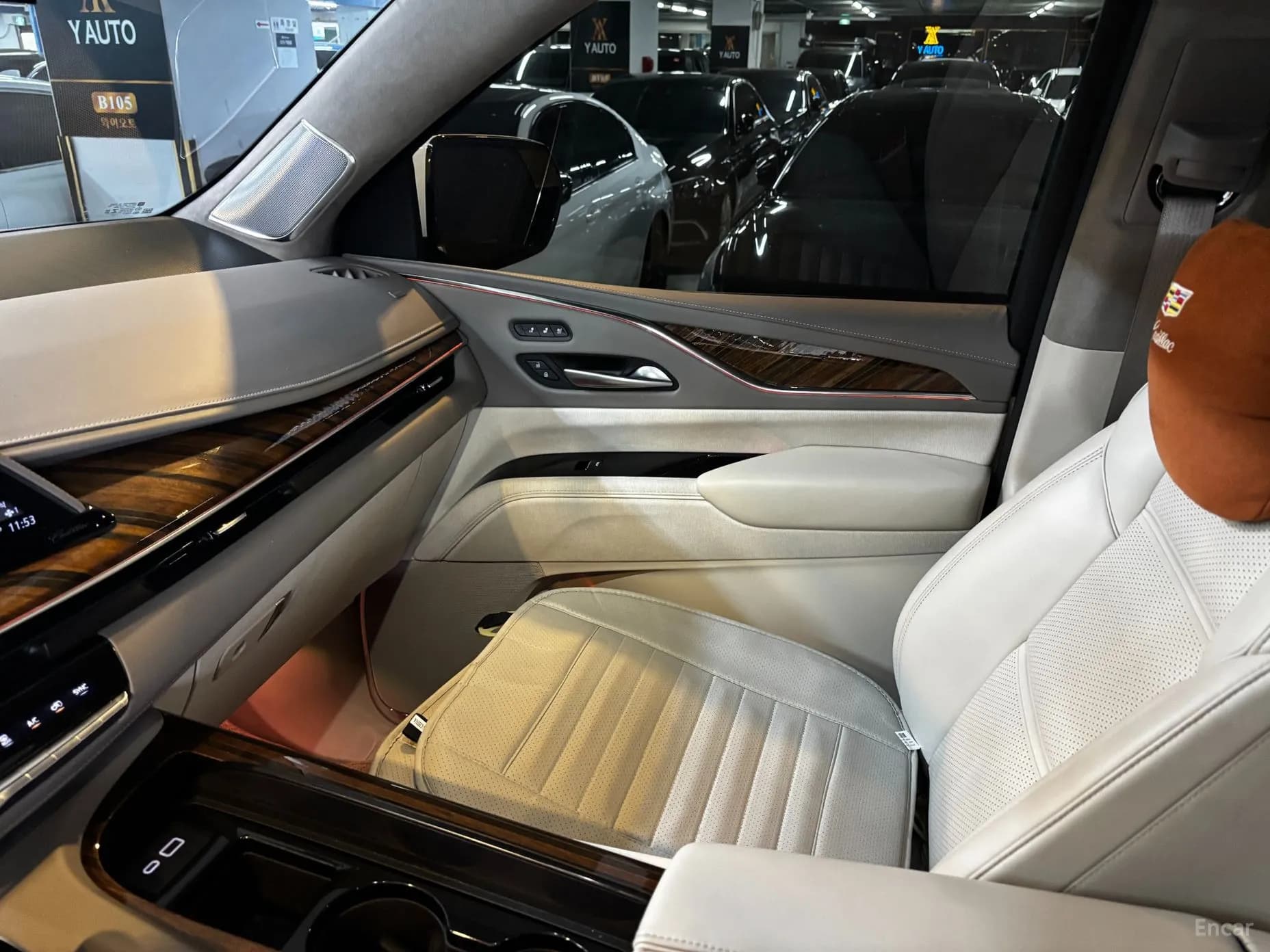 Escalade 5th Generation