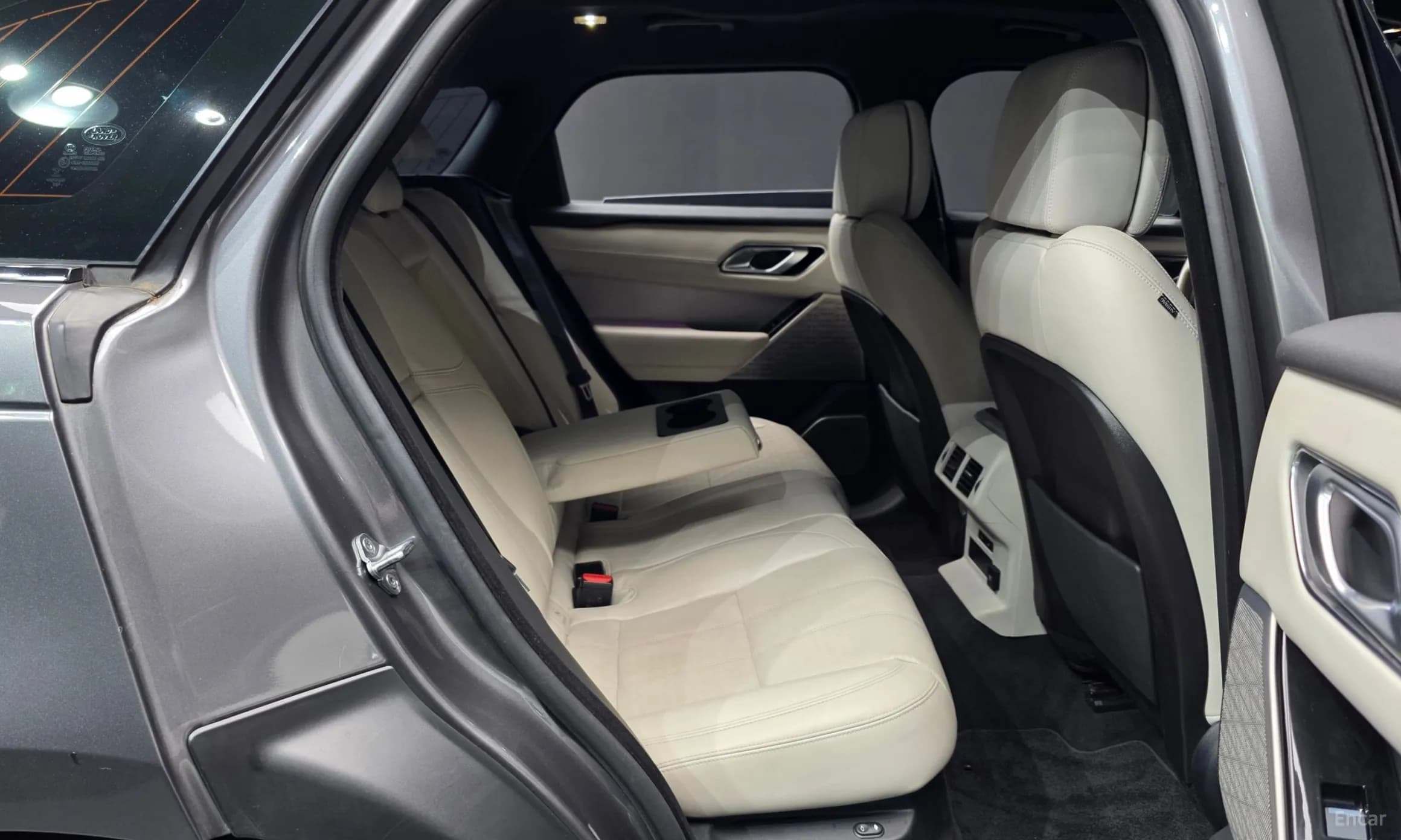 Range Rover Bella