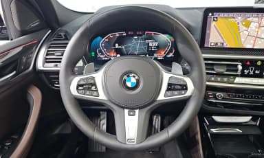 X4 (G02)
