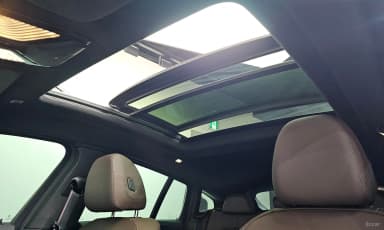 X4 (G02)