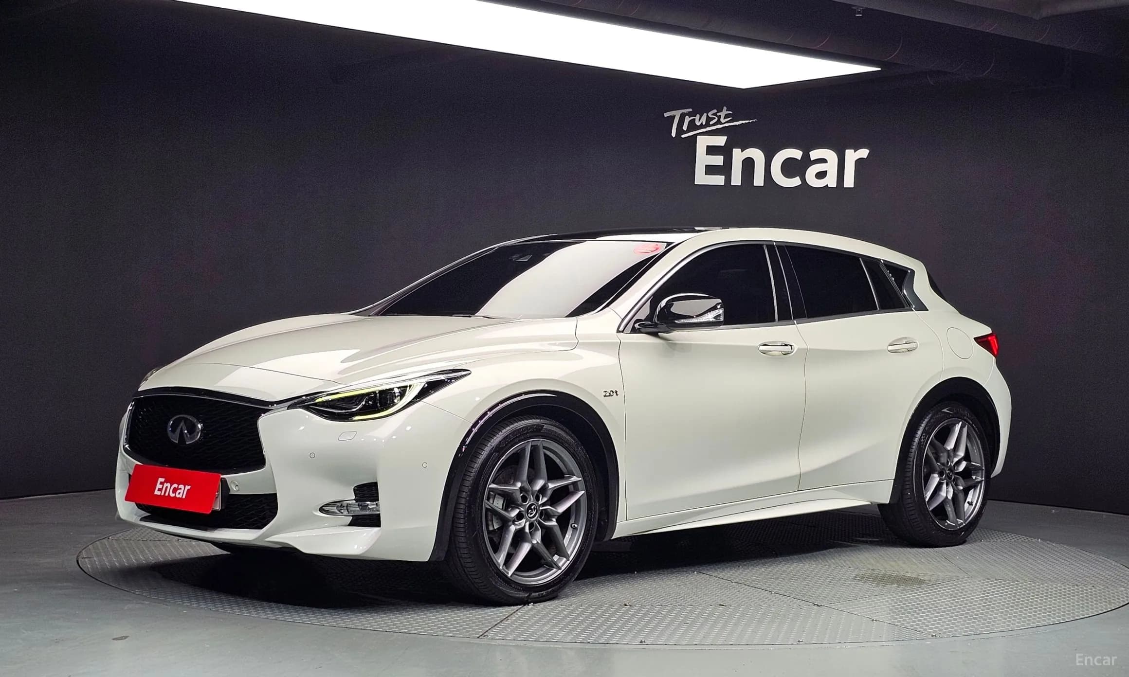 Q30