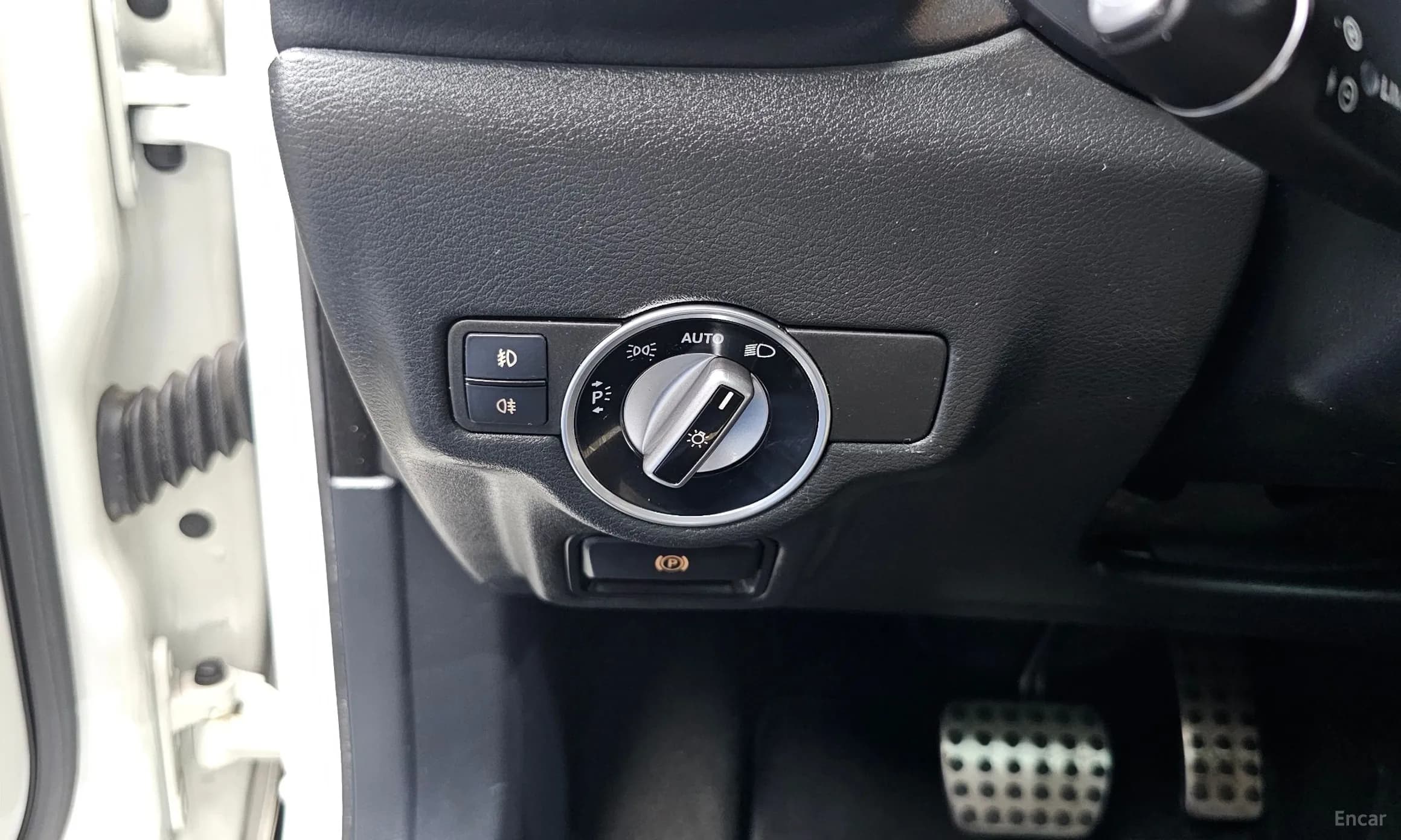 Q30