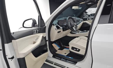 X7 (G07)