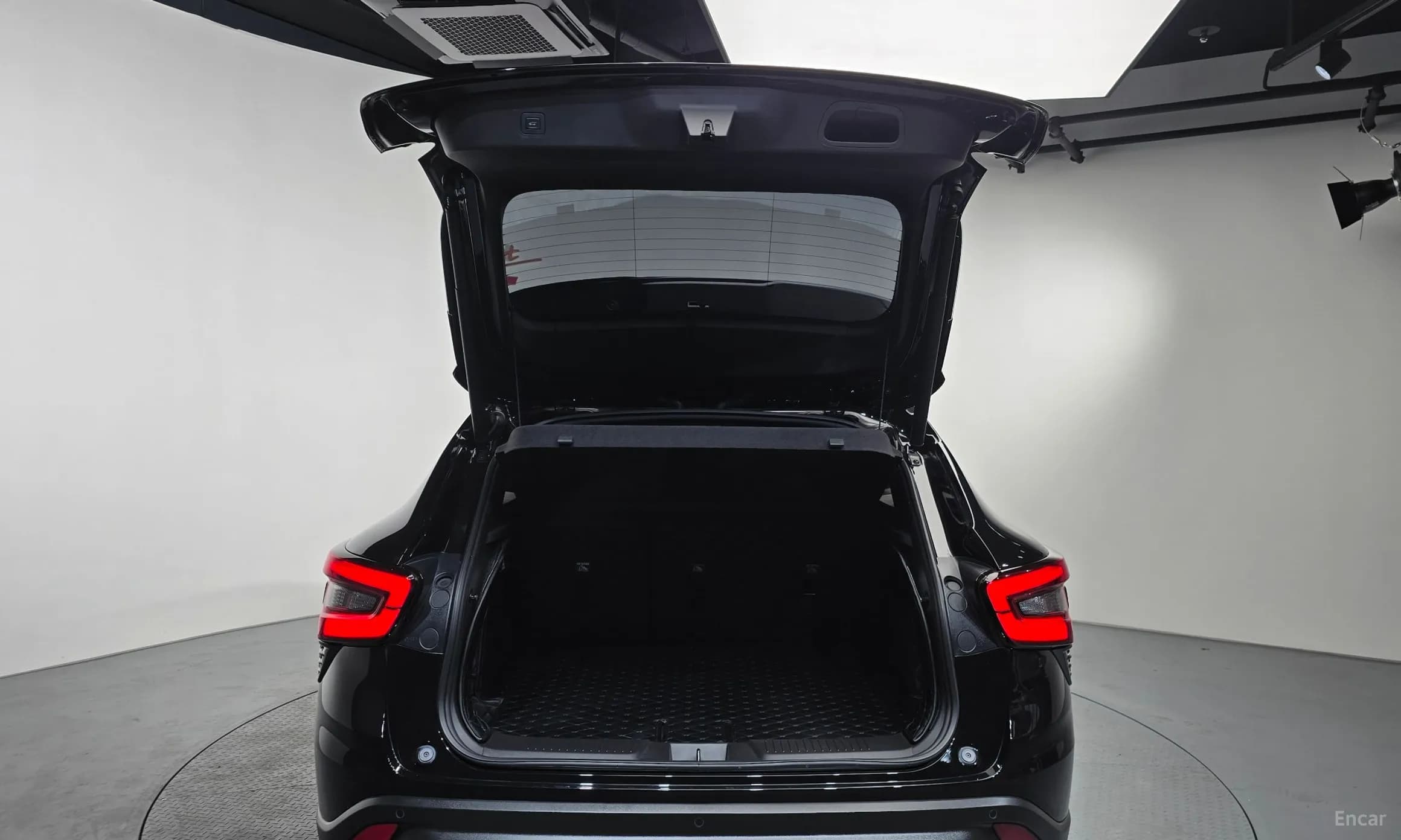 Trax Crossover