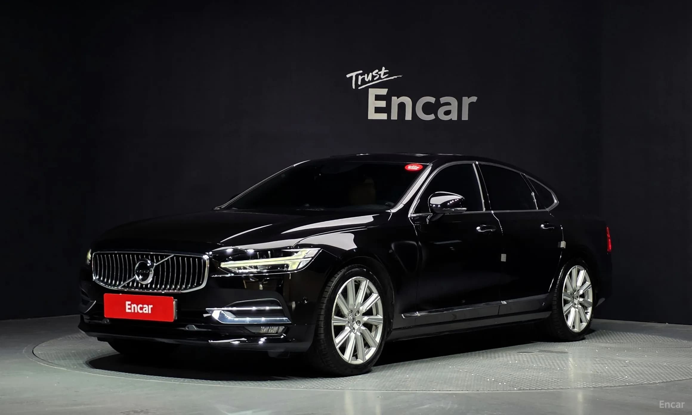 S90