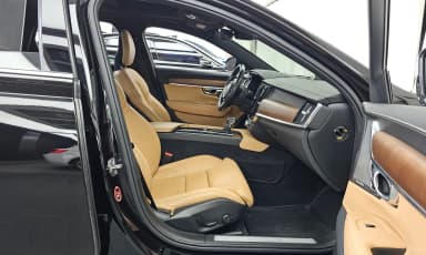 S90