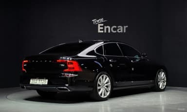 S90