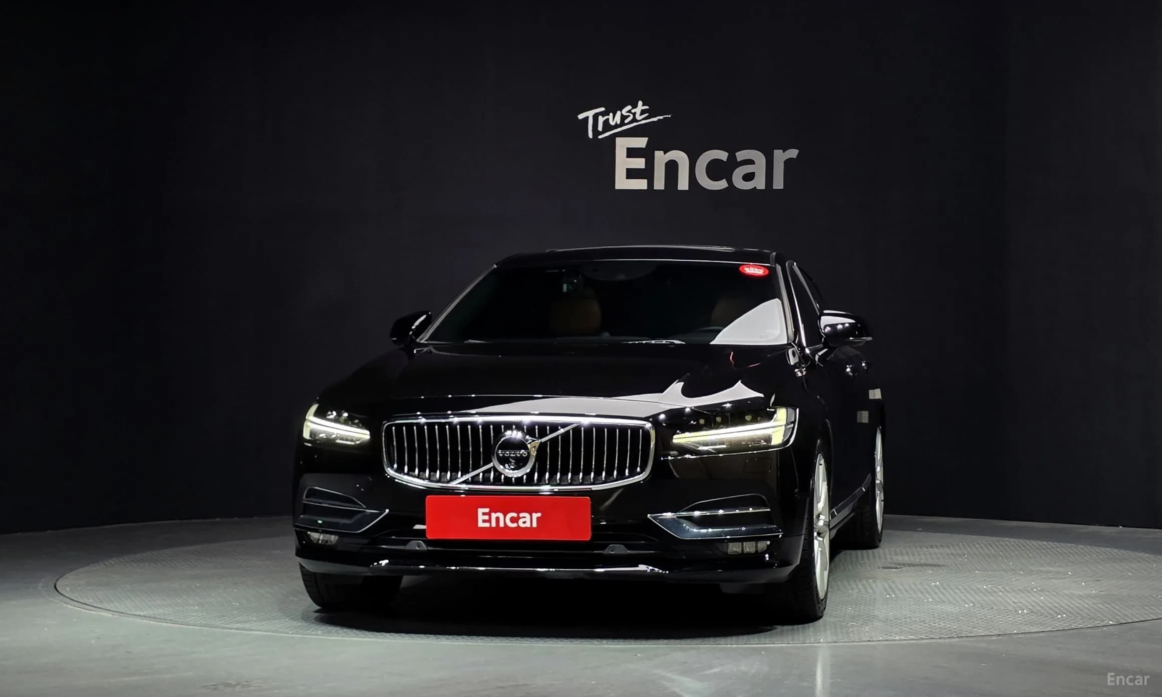 S90