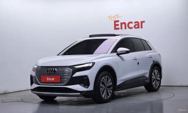 Q4 e-tron (F4)