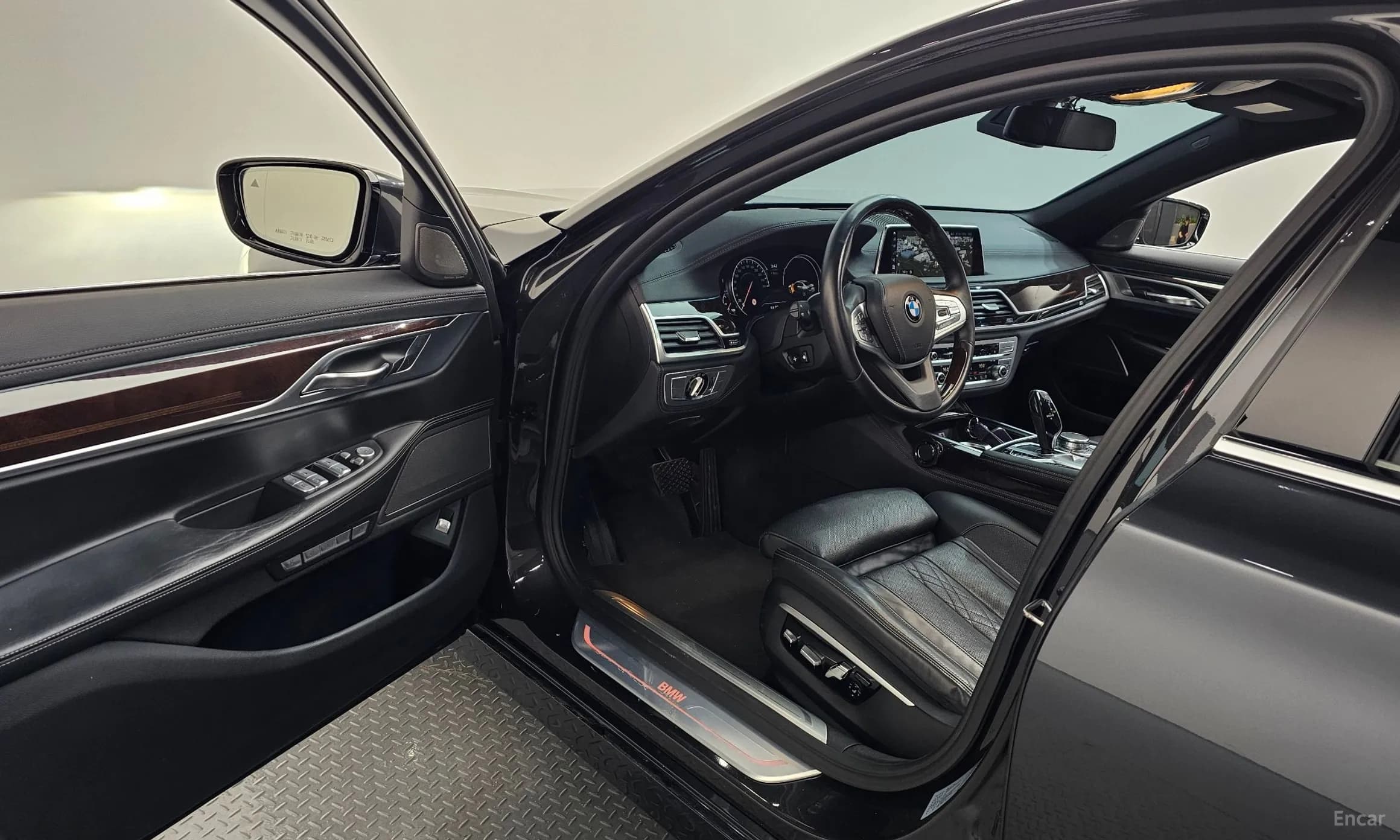 7 Series (G11)