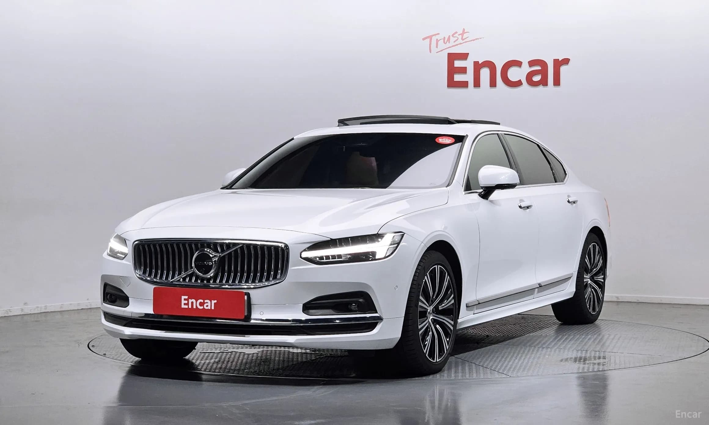 S90