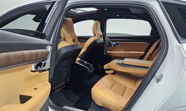 S90