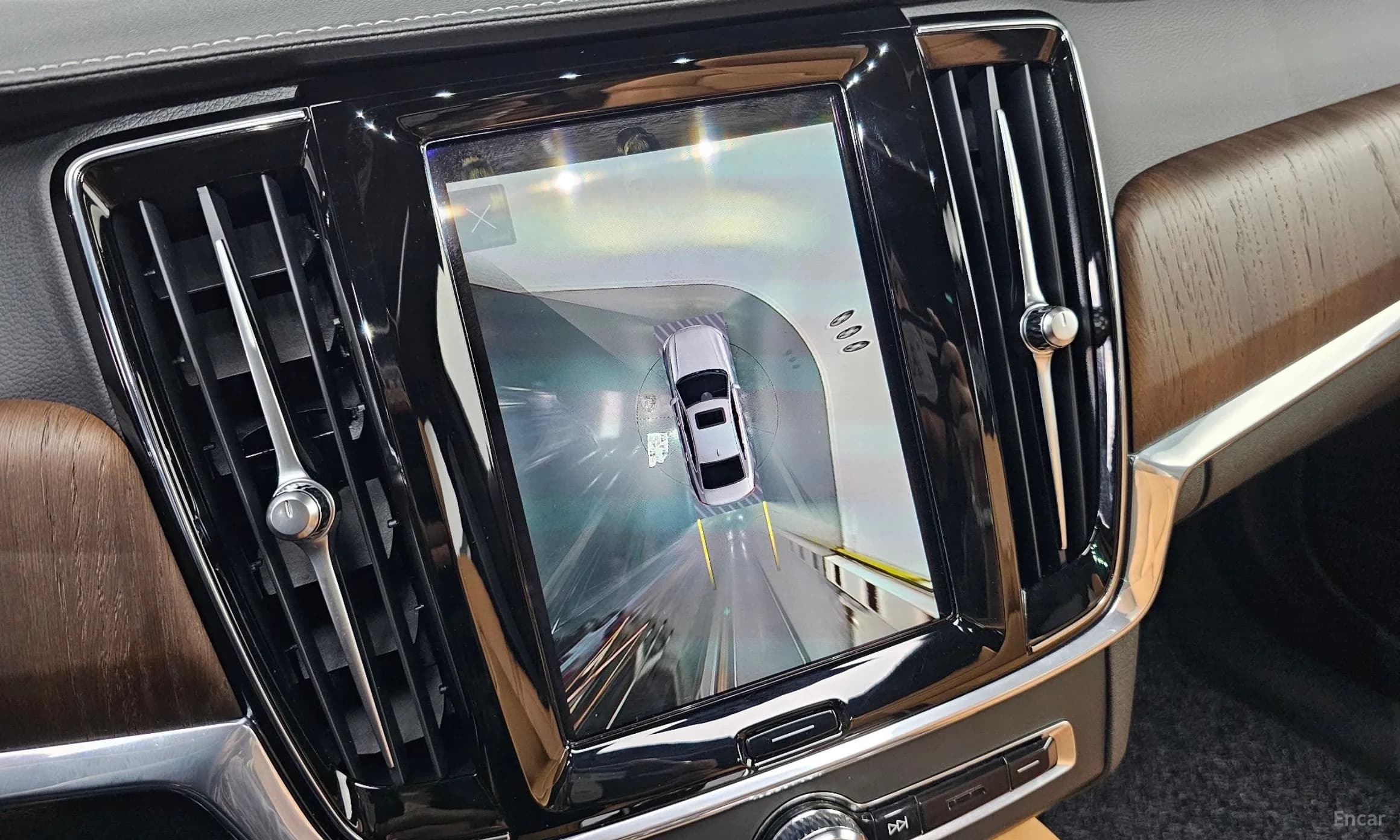 S90