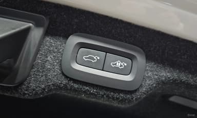 S90