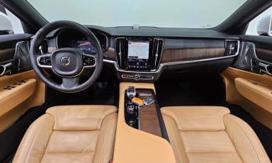 S90