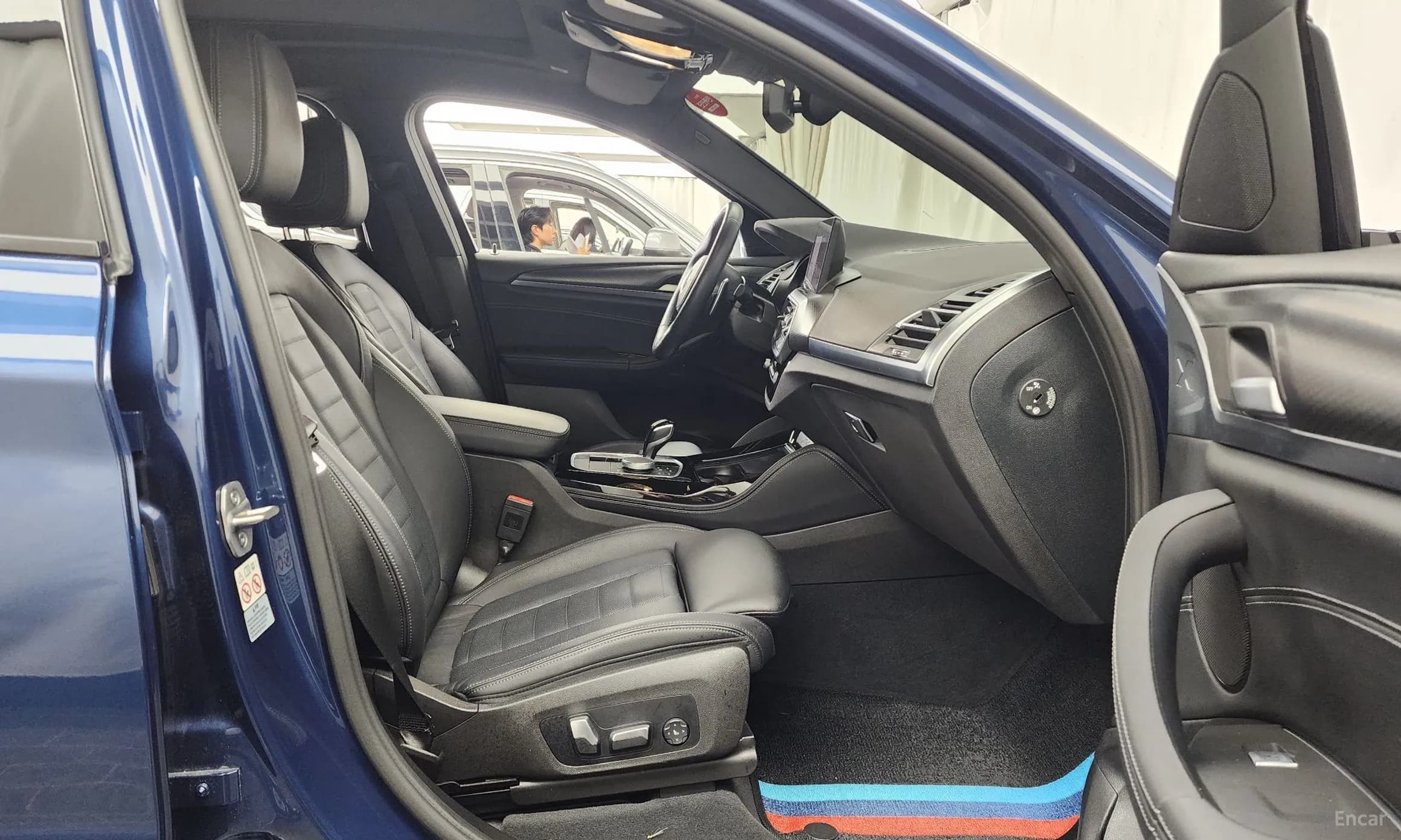 X4 (G02)