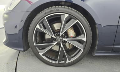 A6 (C8)
