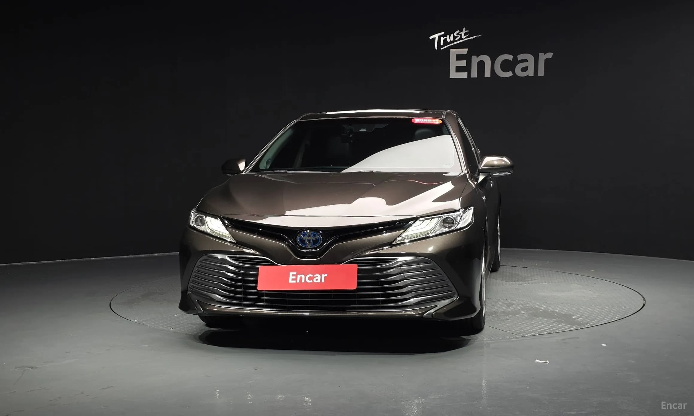 Camry (XV70)