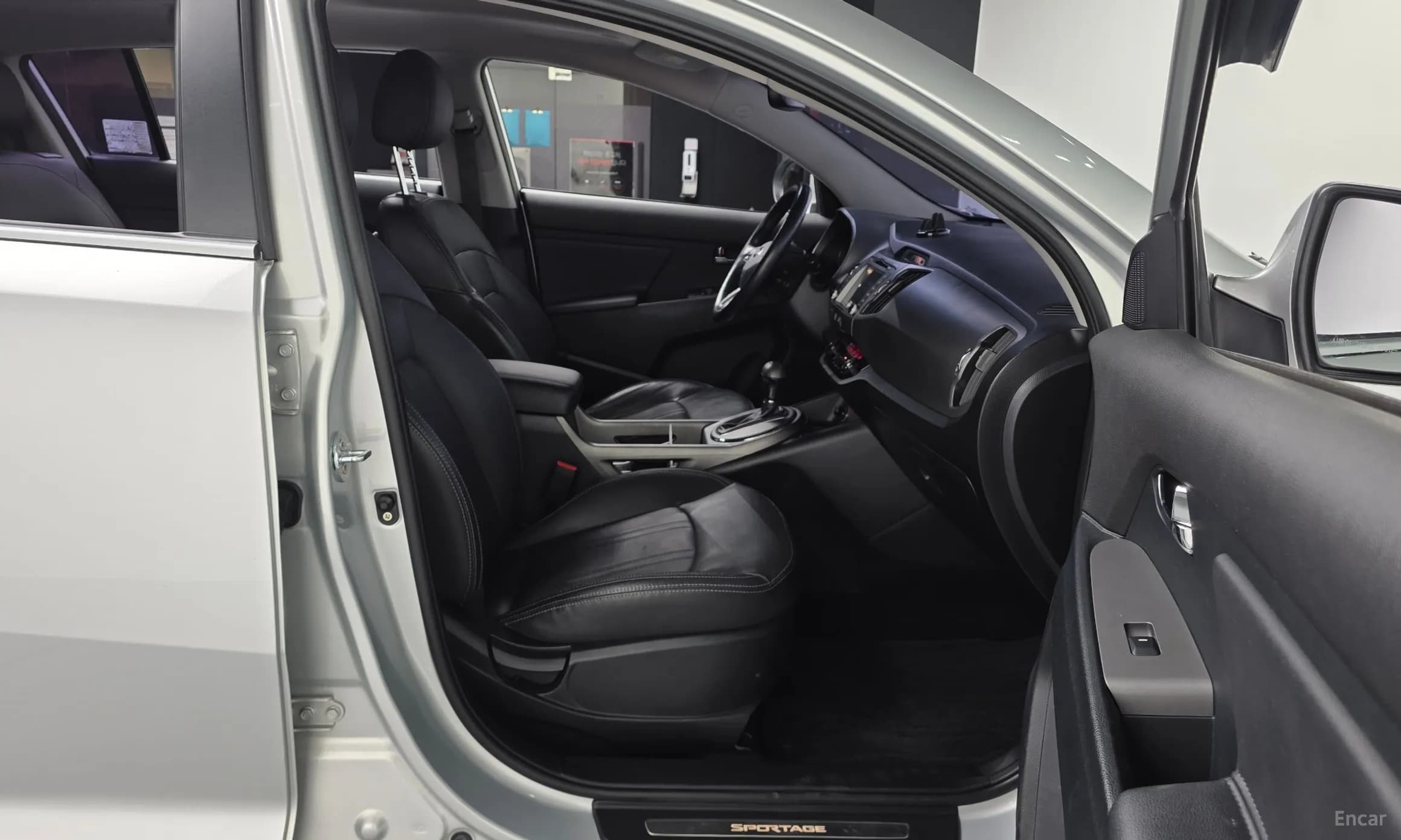 The New Sportage R