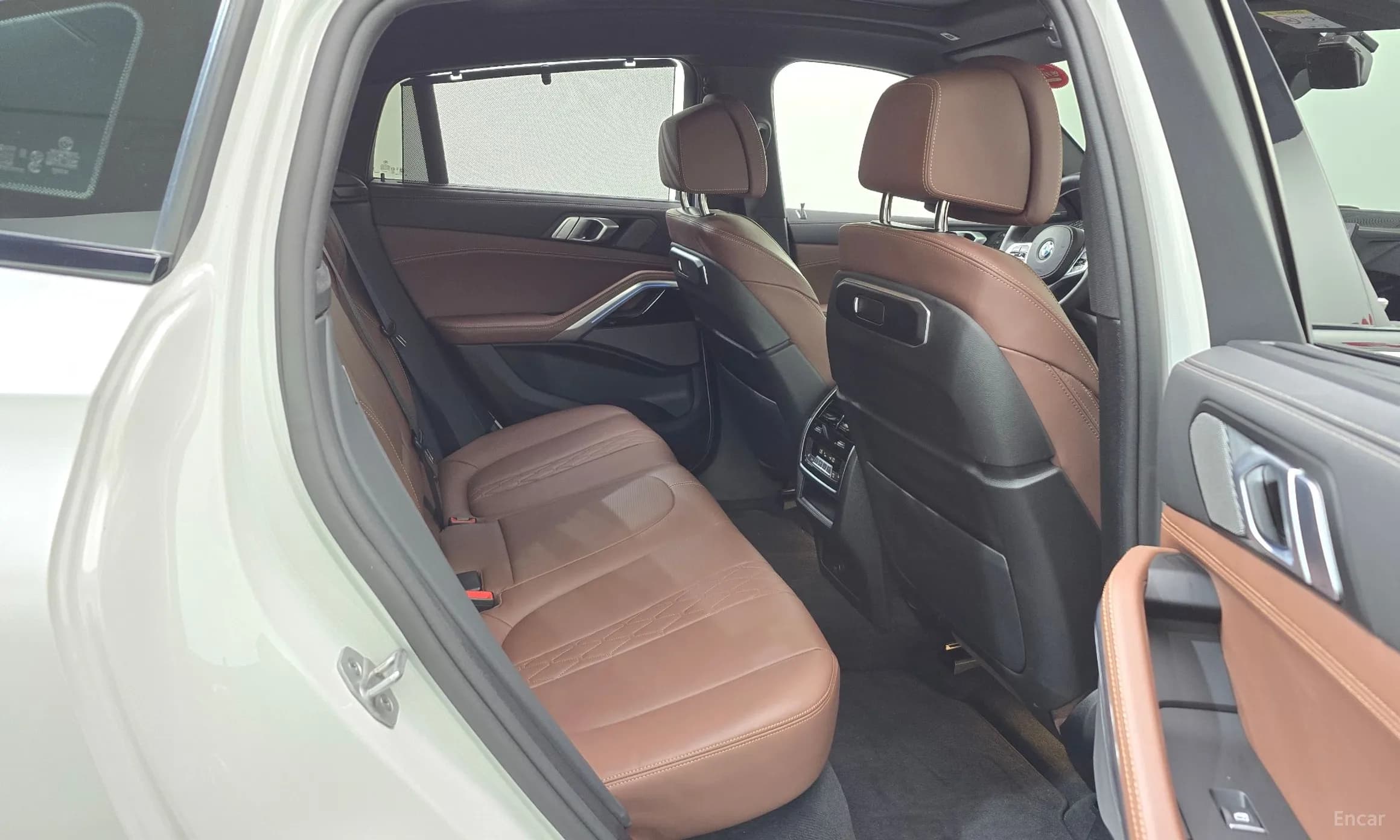 X6 (G06)